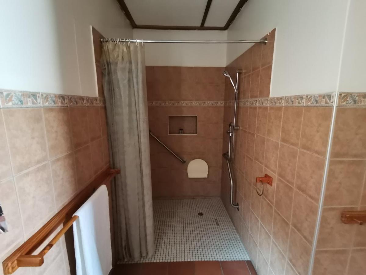 Onganga Hotel Pension Windhoek Dış mekan fotoğraf