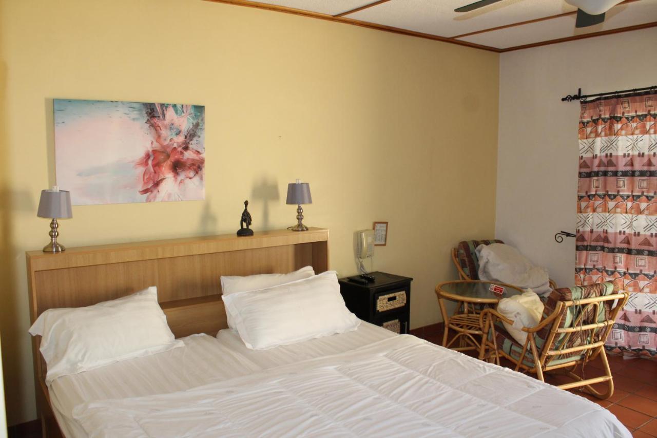 Onganga Hotel Pension Windhoek Dış mekan fotoğraf